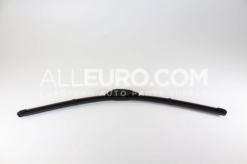 Valeo SWF Front Windshield Wiper Blade LR018367 900221B